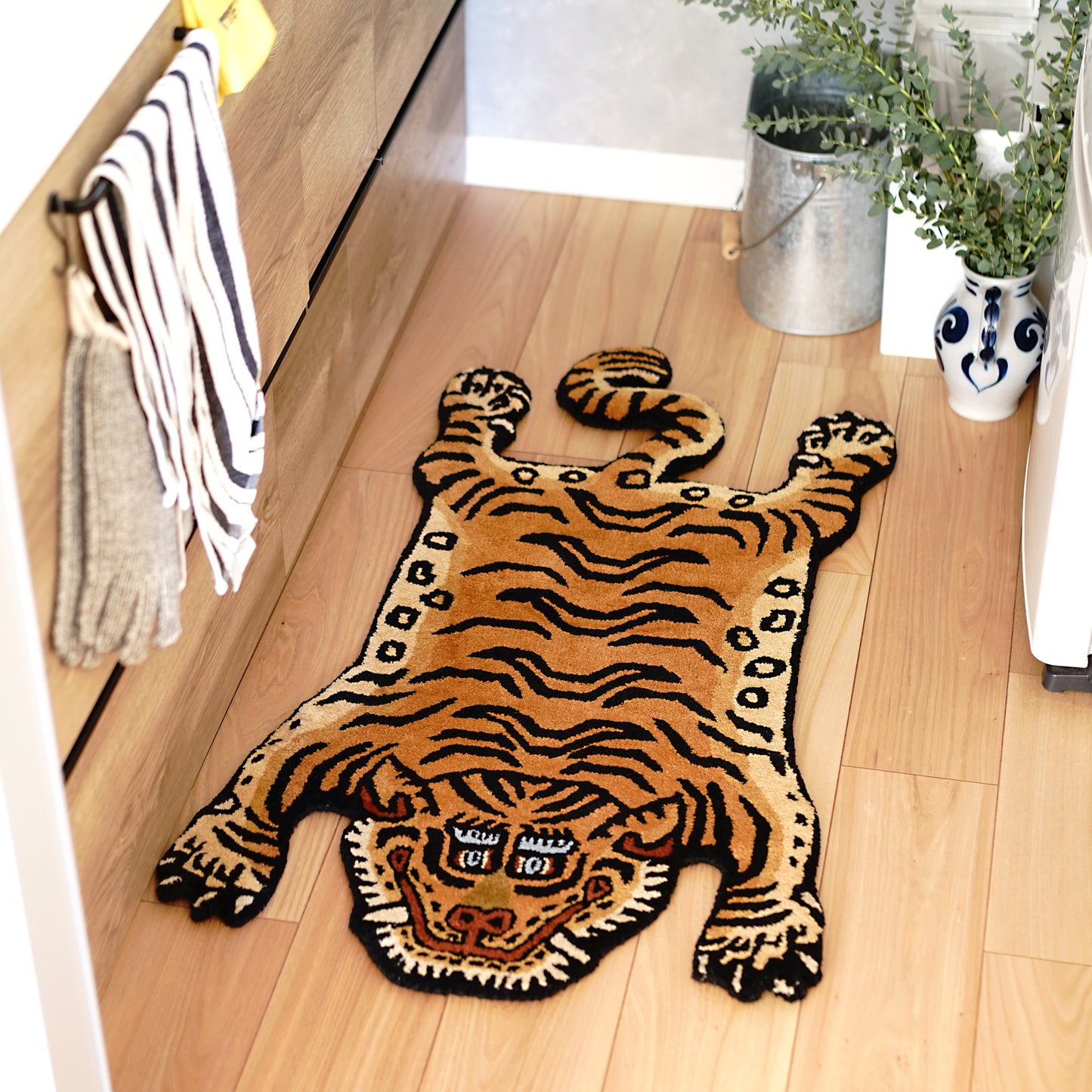 Tibetan Tiger Rug DTTR-01 M チベタン タイガーラグ  DTTR-01 M